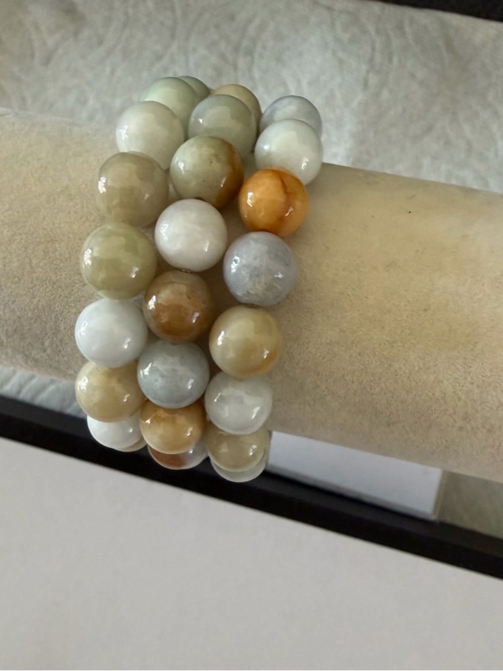 Certified 3 pieces Icy Jade Bead Bracelet - Picture 6 of 10